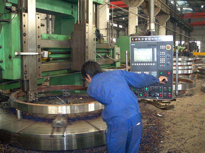 /photo?size=640&path=images\Manufacture\CNC MACHINING\2.jpg